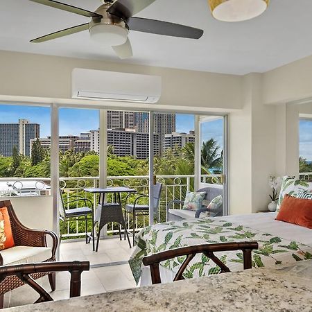 Ferienwohnung Waikiki Shore 515 Beachfront&Upgrade Honolulu Exterior foto